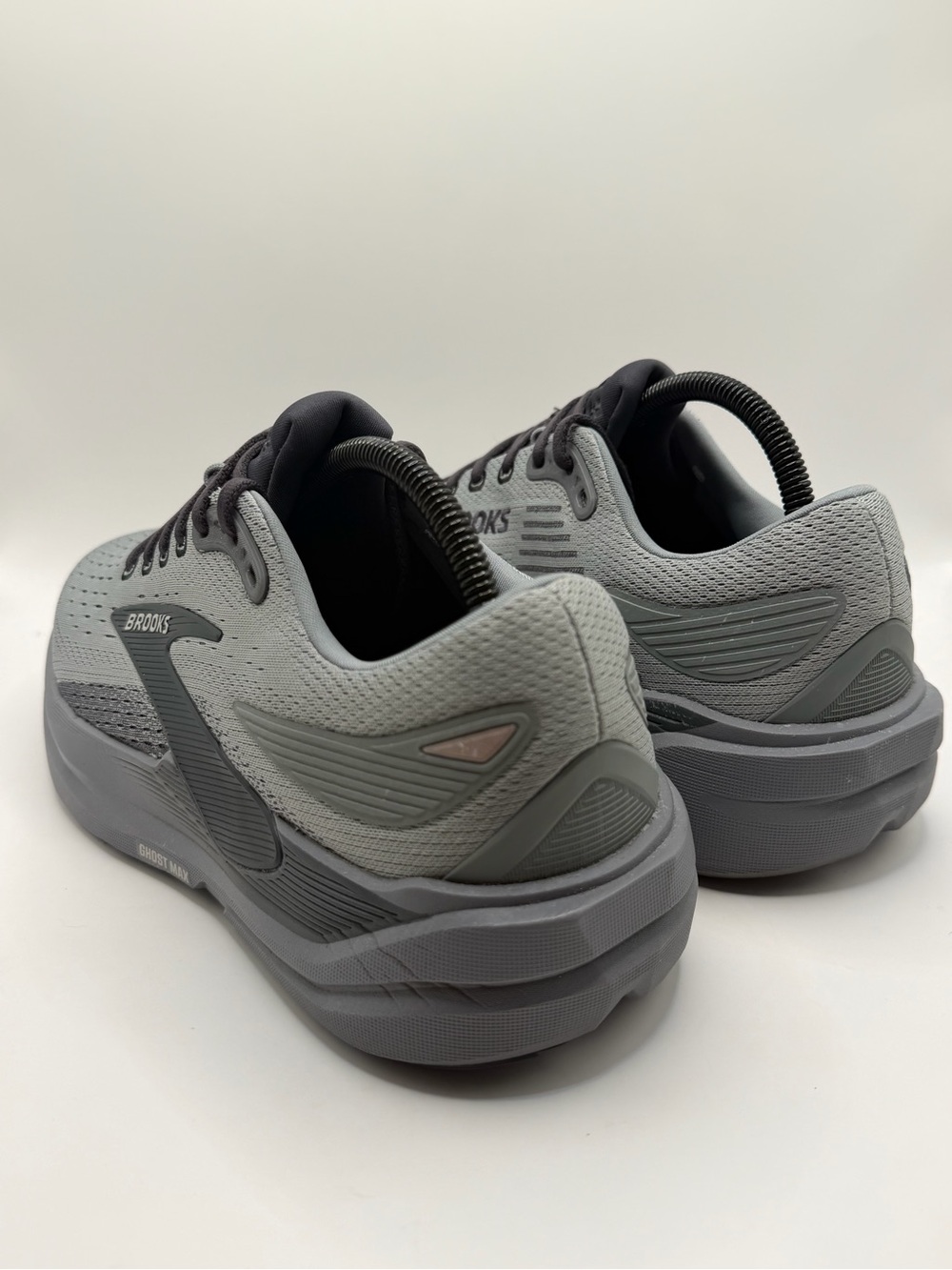 Brooks Ghost Max 3 Mens Size 8.5 4E Extra Wide Gray Road Running Shoes - Picture 6 of 16